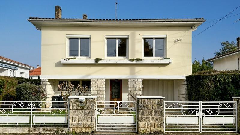 Maison - 138 m² - 6 pièces