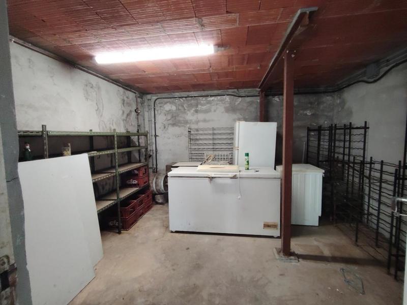 Maison - 260 m² - 10 pièces