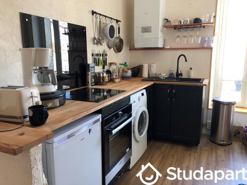 Chambre - 9 m² - 1 pièce