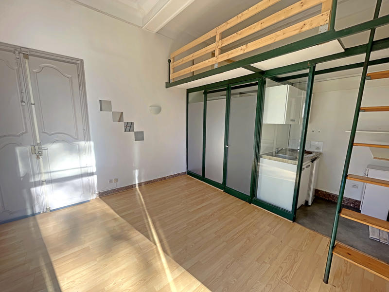Appartement - 18 m² - 1 pièce