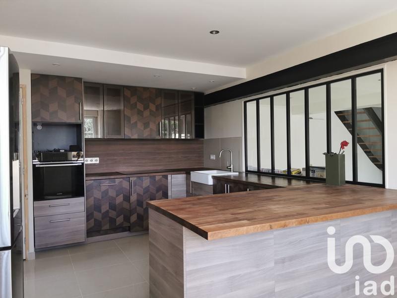 Maison - 144 m² - 6 pièces