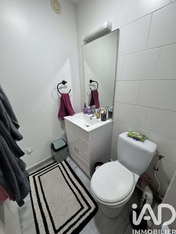 Maison - 210 m² - 9 pièces