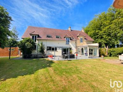 Maison - 248 m² - 6 pièces