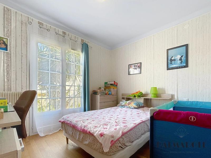 Maison de ville - 111 m² - 4 pièces