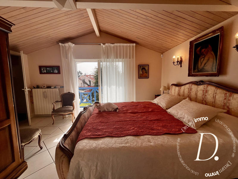 Maison - 142 m² - 6 pièces