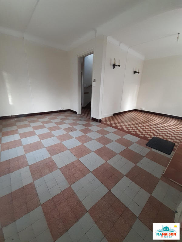 Maison - 75 m² - 5 pièces