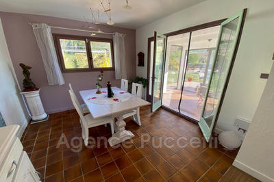 Villa - 165 m² - 5 pièces