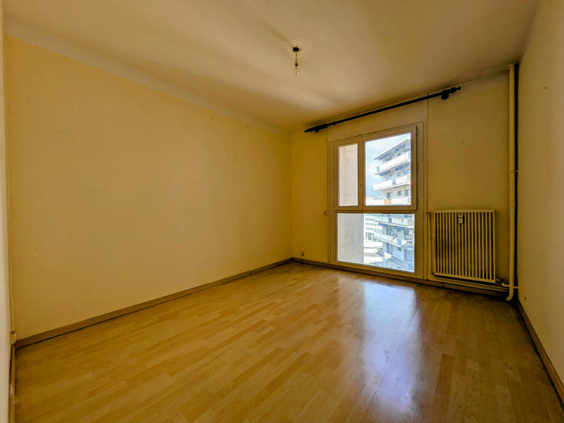 Appartement - 109 m² - 5 pièces
