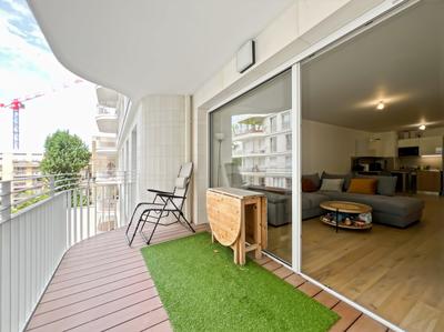 Appartement - 70 m² - 3 pièces