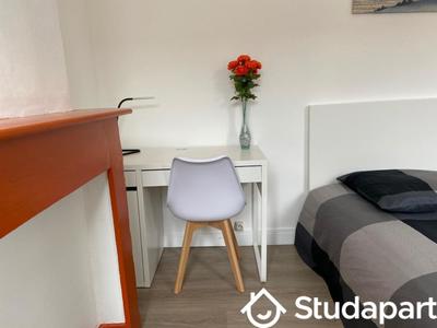 Chambre - 25 m² - 1 pièce