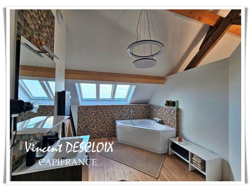 Immeuble - 270 m² - 12 pièces