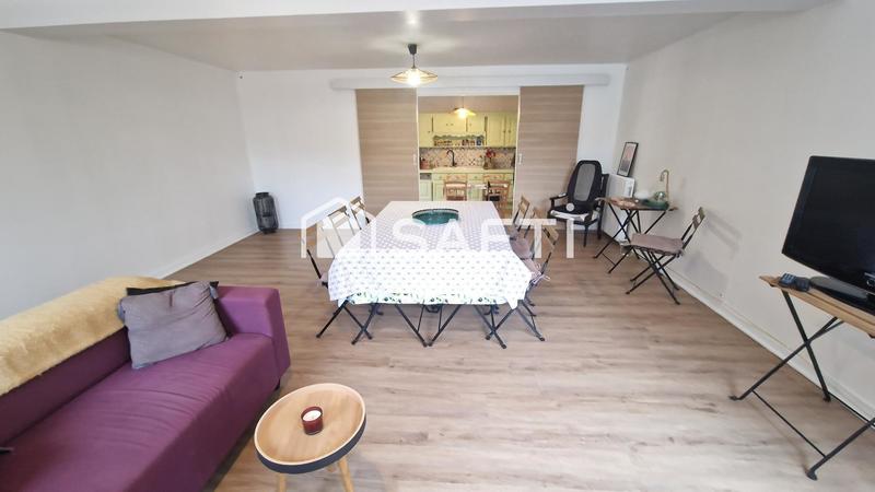 Maison - 210 m² - 9 pièces