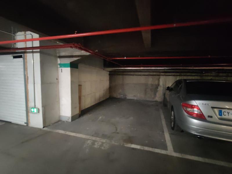 Parking - 15 m²