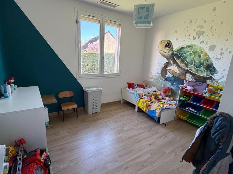 Maison traditionnelle - 90 m² - 5 pièces