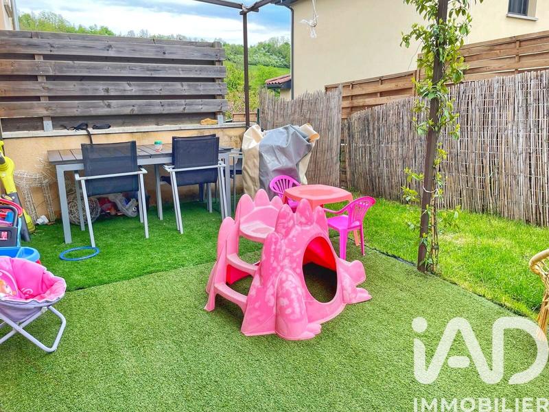 Maison de ville - 95 m² - 4 pièces