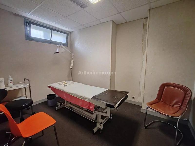 Bureau - 102 m² - 5 pièces