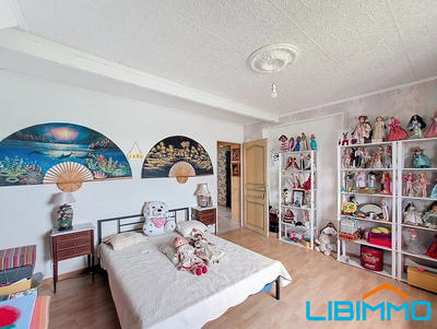 Maison - 200 m² - 6 pièces