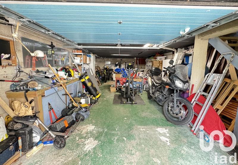 Maison - 127 m² - 7 pièces