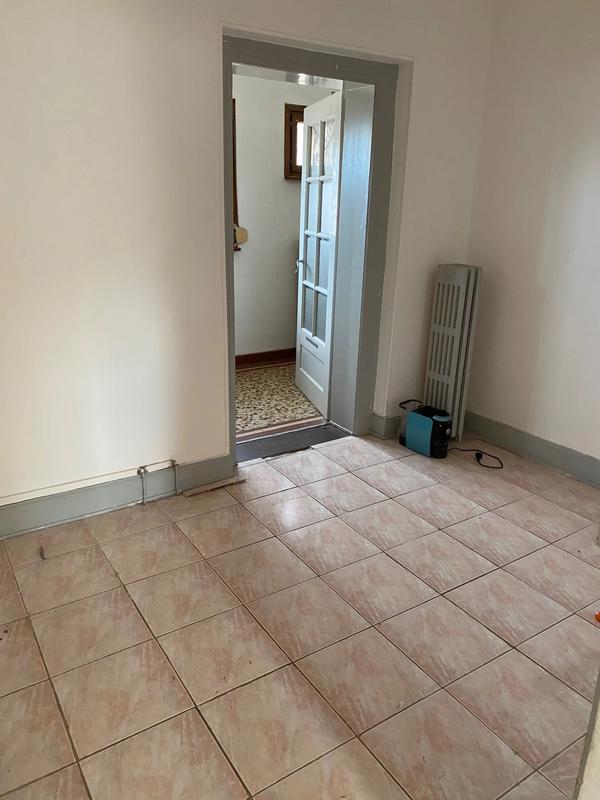 Immeuble - 130 m² - 7 pièces