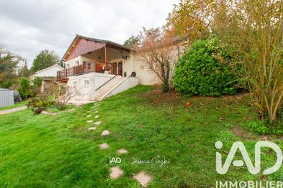 Maison - 85 m² - 5 pièces