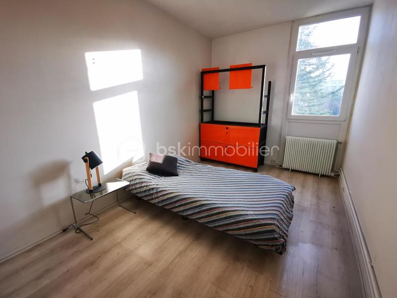 Appartement - 65 m² - 4 pièces