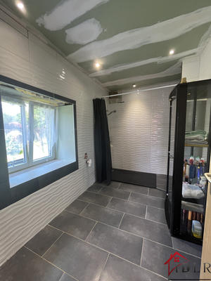 Maison de village - 190 m² - 10 pièces