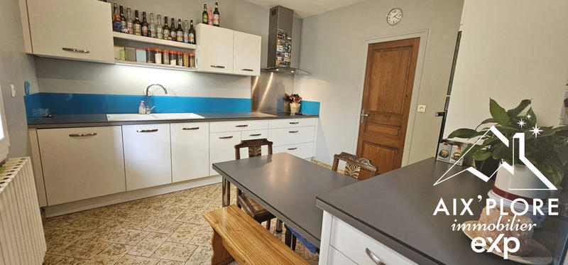 Maison - 140 m² - 5 pièces