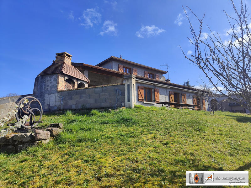 Maison - 179 m² - 4 pièces