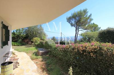 Villa - 236 m² - 7 pièces