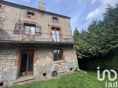 Maison de ville - 150 m² - 3 pièces