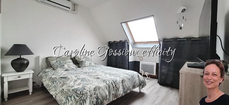 Maison - 220 m² - 12 pièces