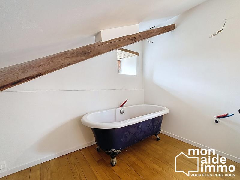 Maison ancienne - 90 m² - 3 pièces