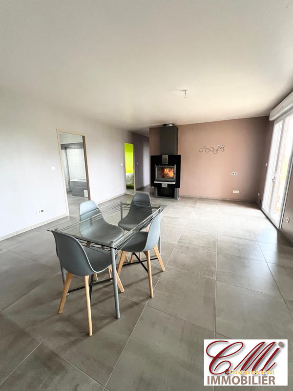 Maison - 203 m² - 8 pièces