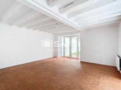 Maison - 254 m² - 8 pièces