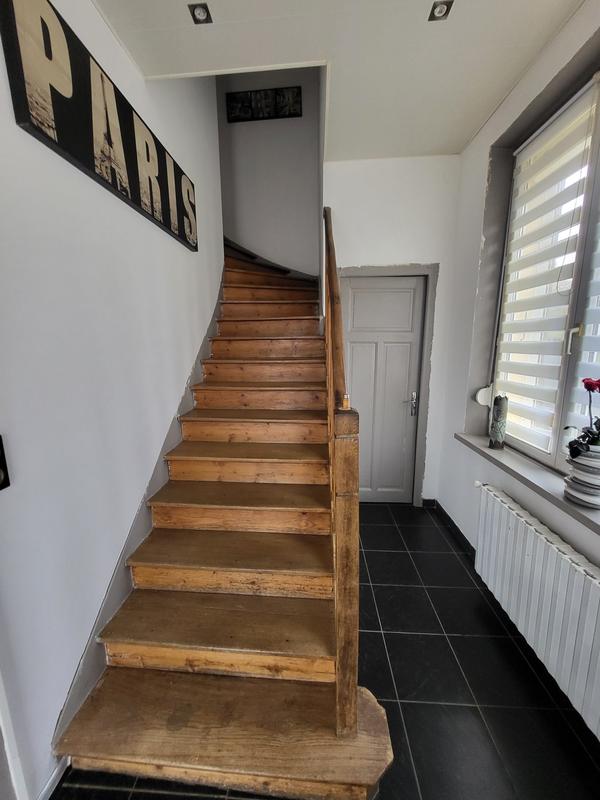 Maison - 80 m² - 5 pièces