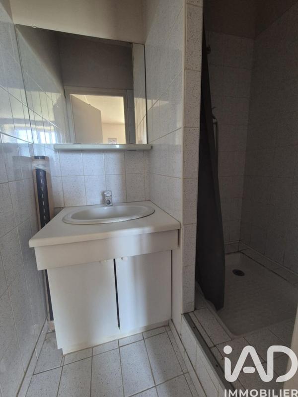 Maison - 219 m² - 8 pièces