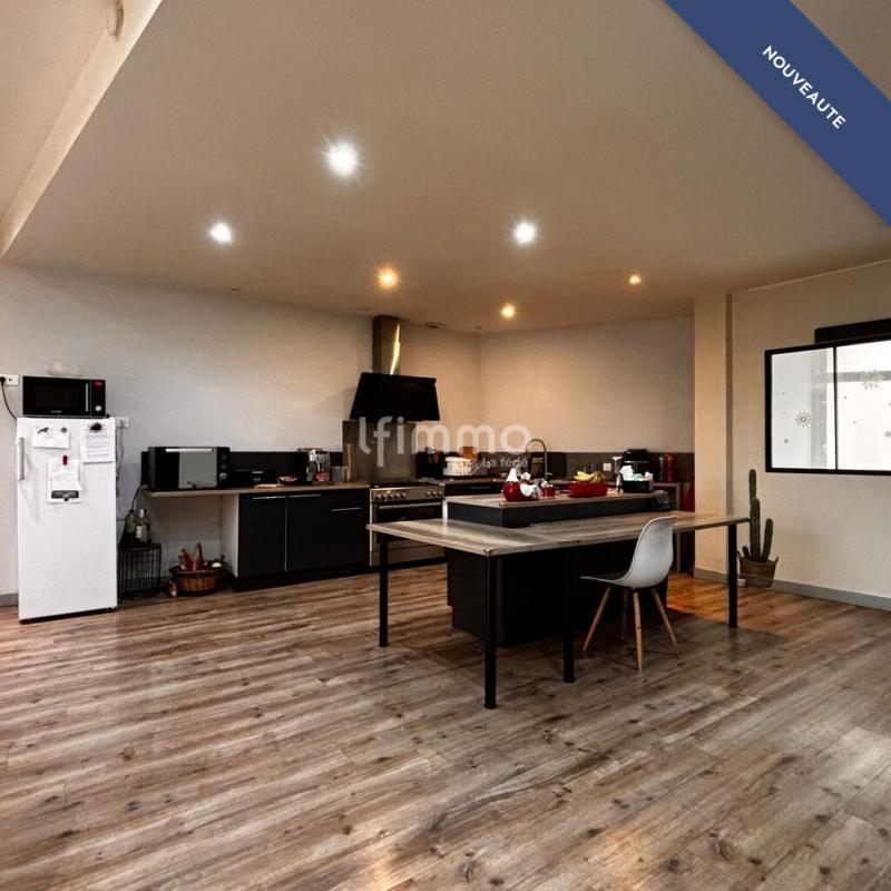 Maison - 298 m² - 7 pièces