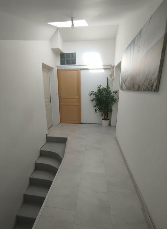 Maison - 174 m² - 7 pièces