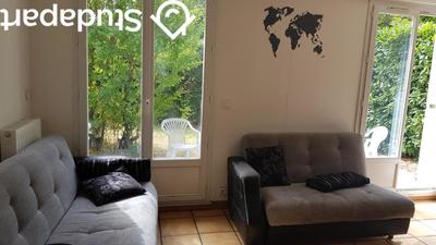 Chambre - 10 m² - 1 pièce