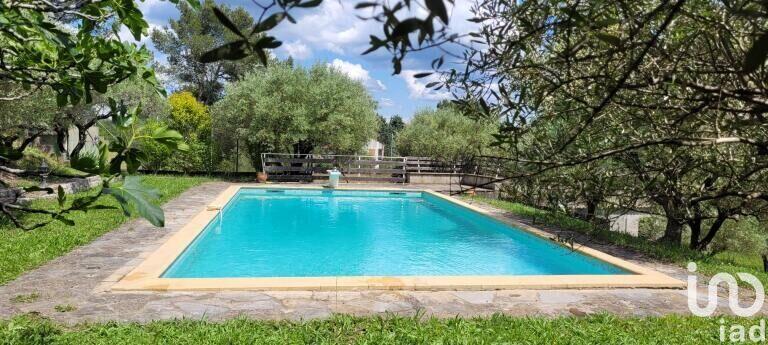 Maison - 165 m² - 6 pièces