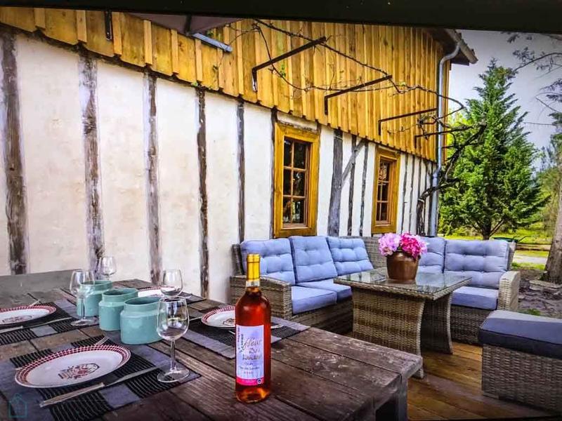 Maison - 275 m² - 10 pièces