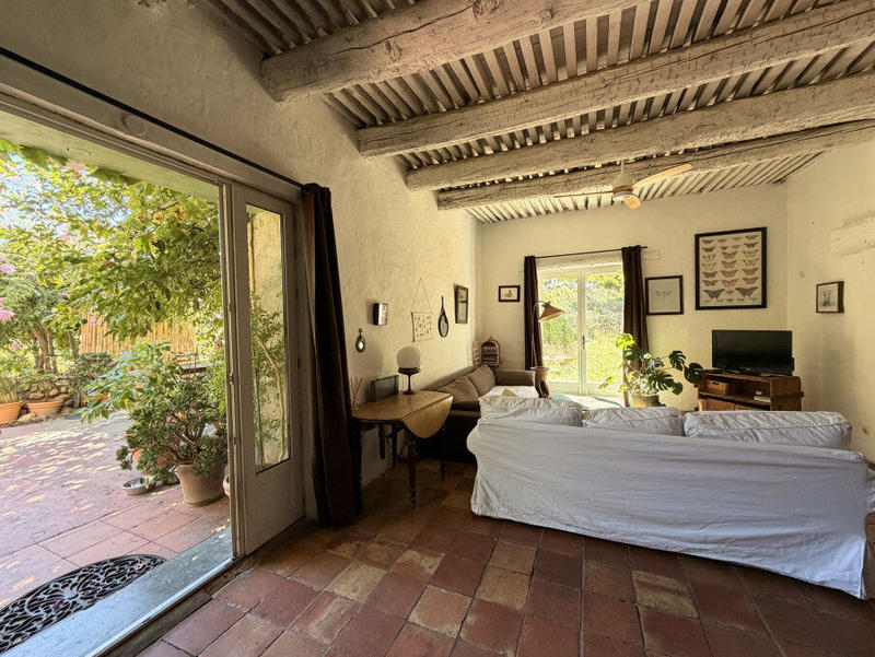 Maison - 203 m² - 6 pièces