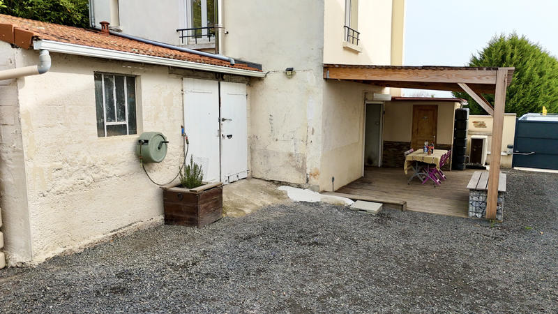 Maison - 93 m² - 4 pièces