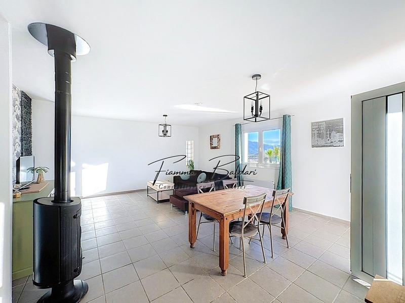 Villa - 85 m² - 4 pièces