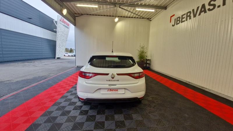 Renault Mégane IV blue dci 115 business