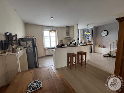 Maison - 100 m² - 5 pièces