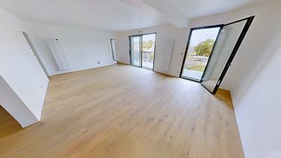 Appartement - 98 m² - 4 pièces