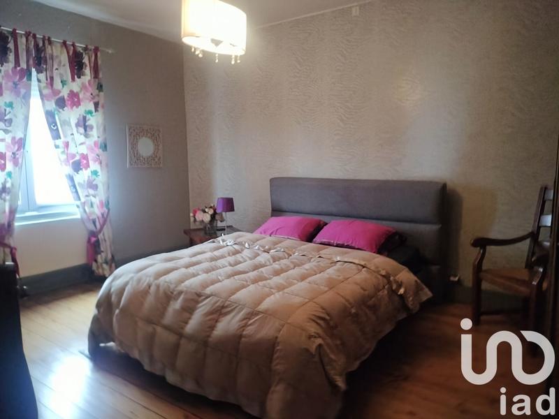 Maison - 230 m² - 10 pièces