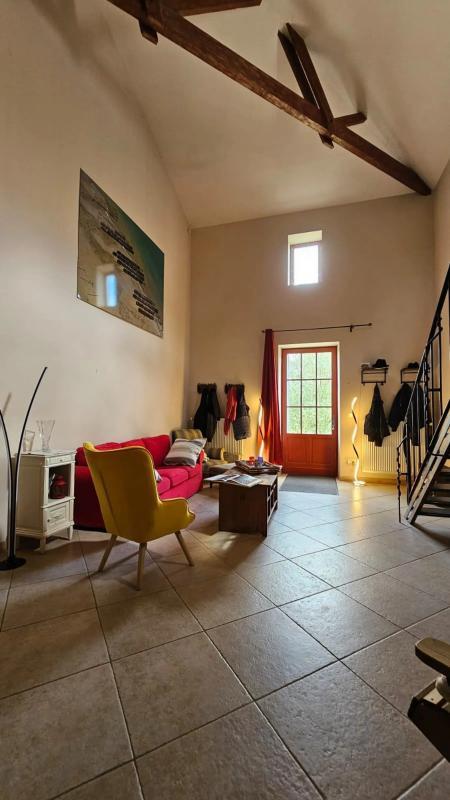 Maison - 285 m² - 11 pièces