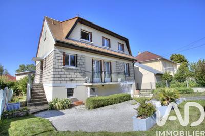 Maison - 143 m² - 6 pièces